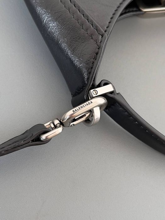 Geanta Balenciaga BB Soft Hobo