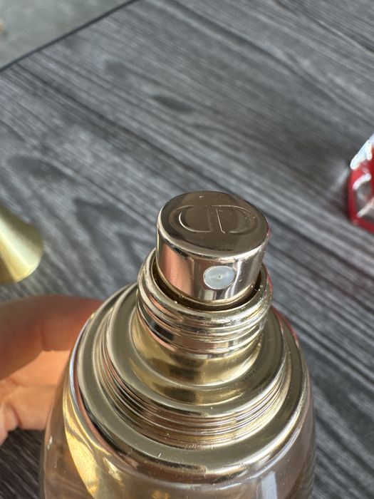 Парфюм Jadore Dior