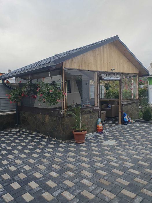 Inchiriez camere Ramnicu Sarat Pensiunea Privy