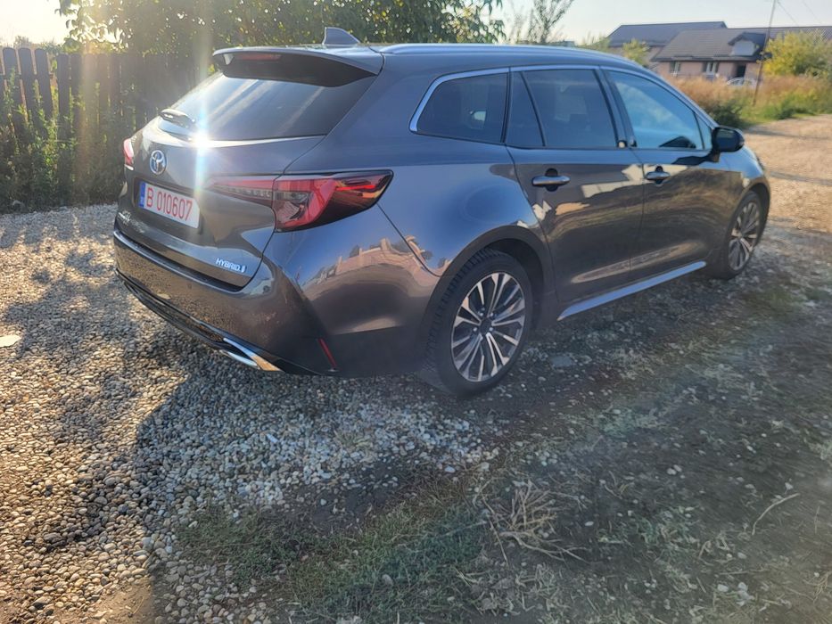 Toyota corolla hybrid an 2023