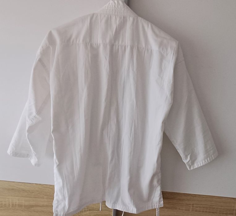 Детско кимоно 140см