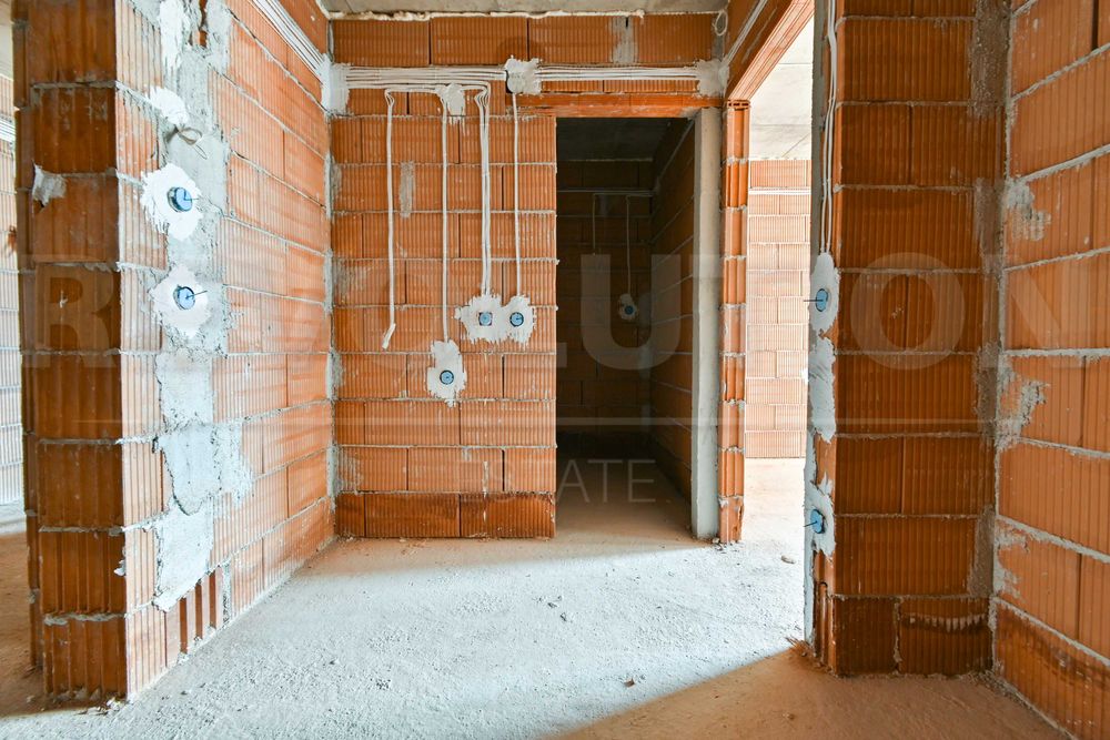 Продава се Двустаен апартамент в София, Малинова долина - 61 кв.м за 1817 €/кв.м - Снимка #7