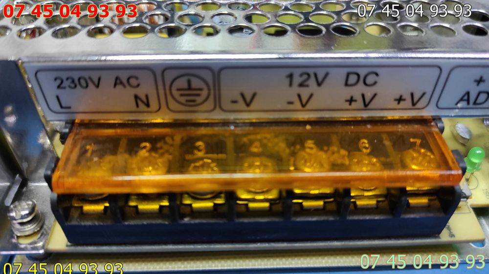 surse camere 12v 8.3A 8.4A perfect functionale