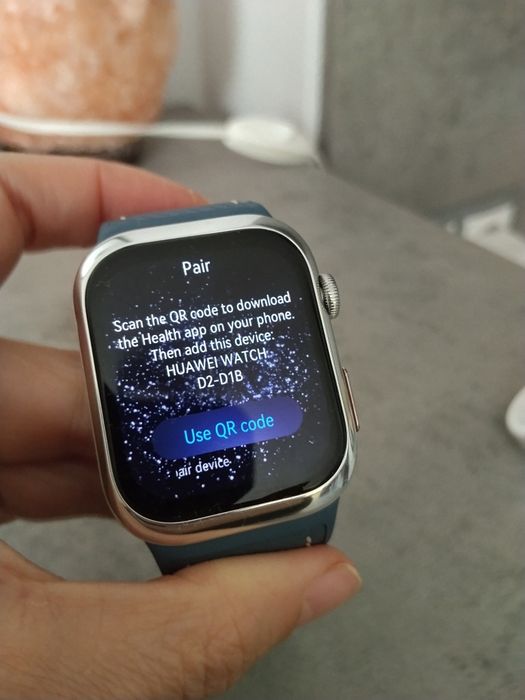 Смарт часовник Huawei Watch D2