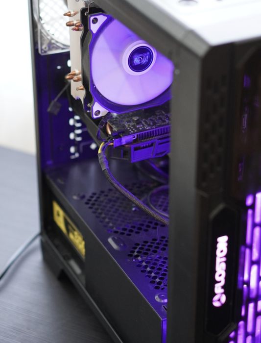 pc gaming i7 gtx 1080 second hand si noi de vanzare • Anunturi