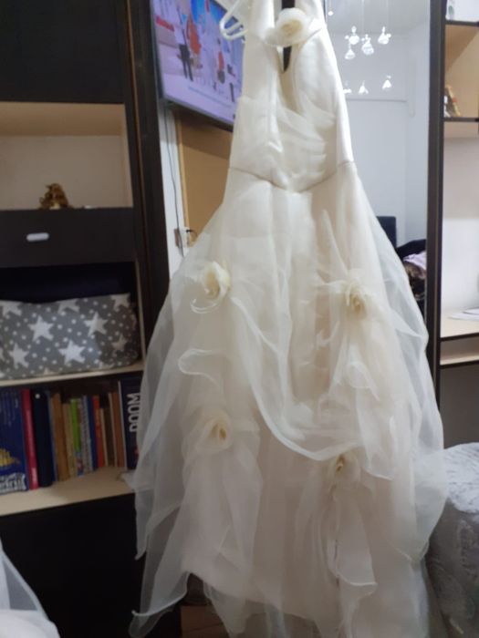 Rochie de mireasa -casa de moda