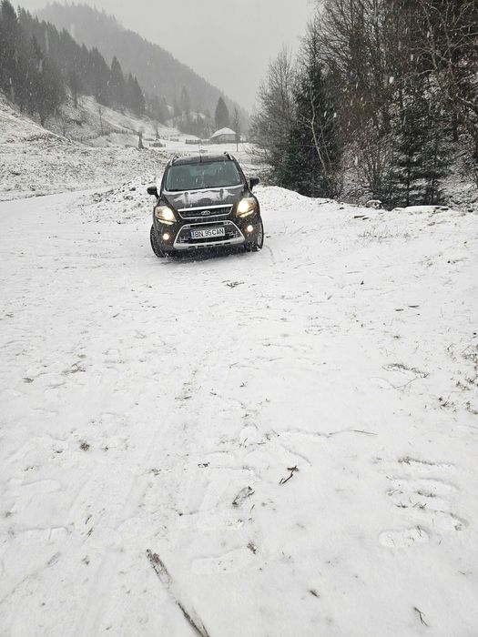 Se vinde  Ford kuga