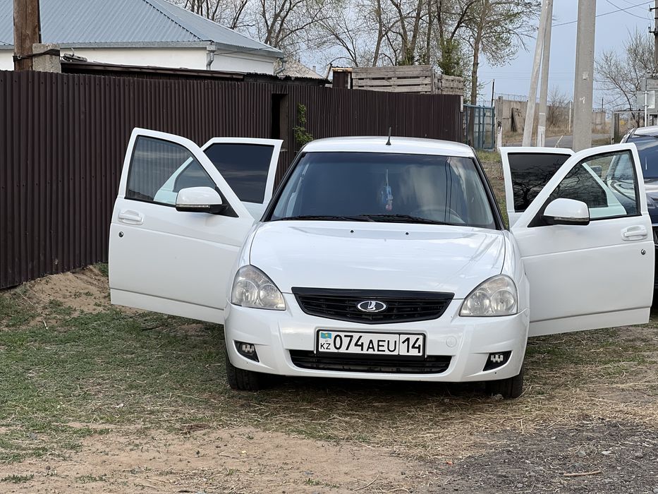 Продам приору 16 клапан без вложений срочно