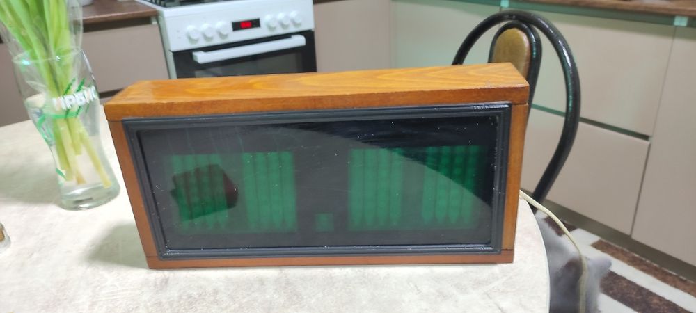 Часы электронника 7