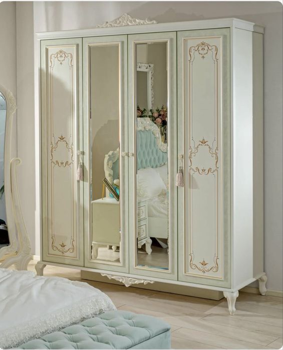 Спальный гарнитур сатылады