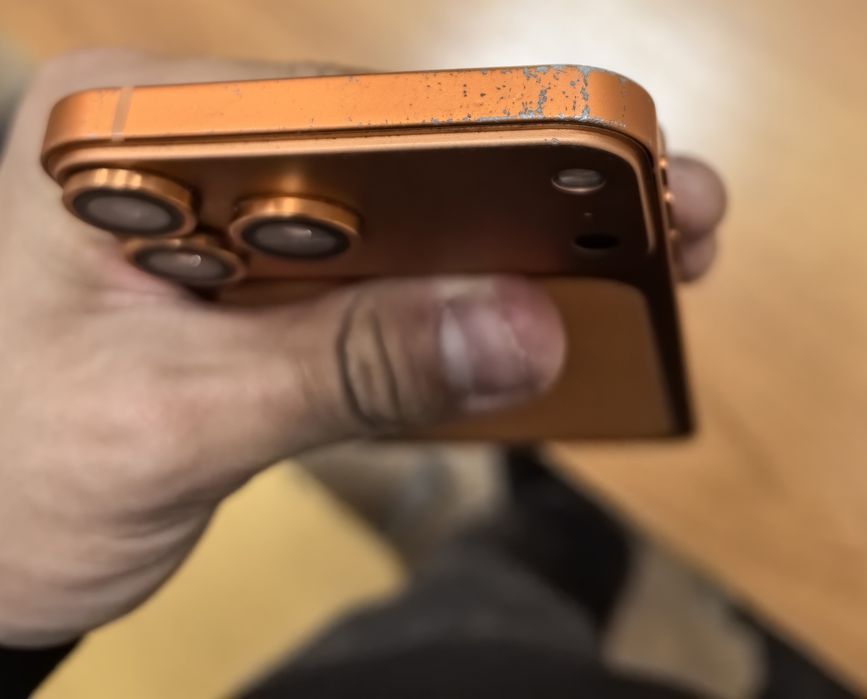 IPhone 17 pro Max на 256гб