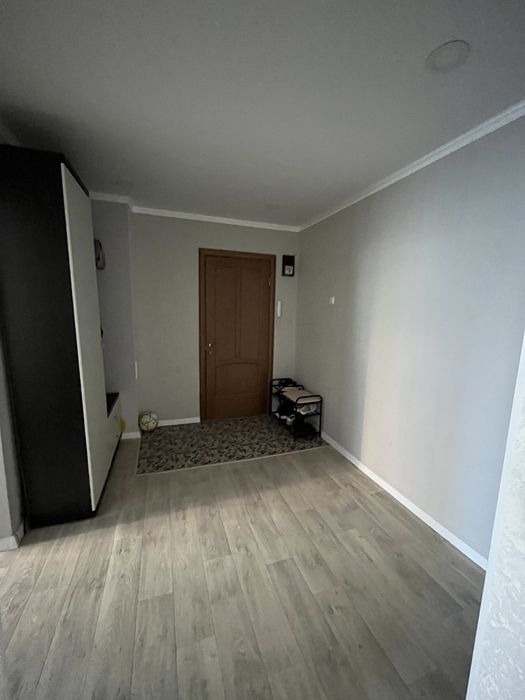 Продам 2 комнатную квартиру