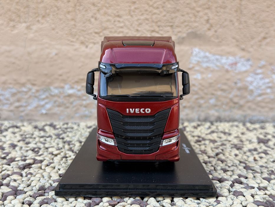 Macheta camion Iveco Sway 1/43