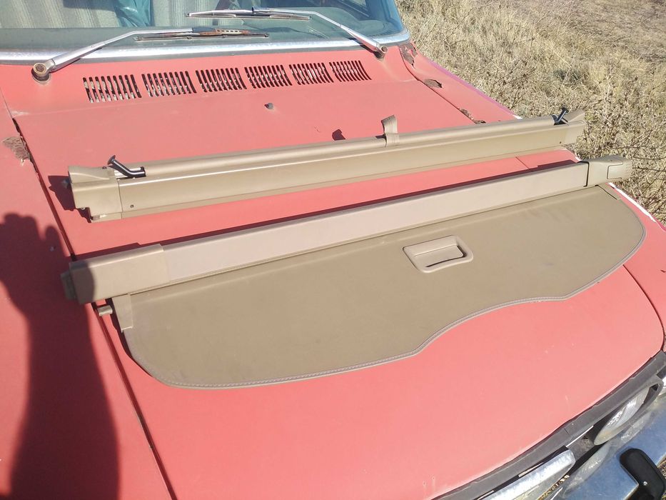 щора за багажник  за  алфа ромео-159