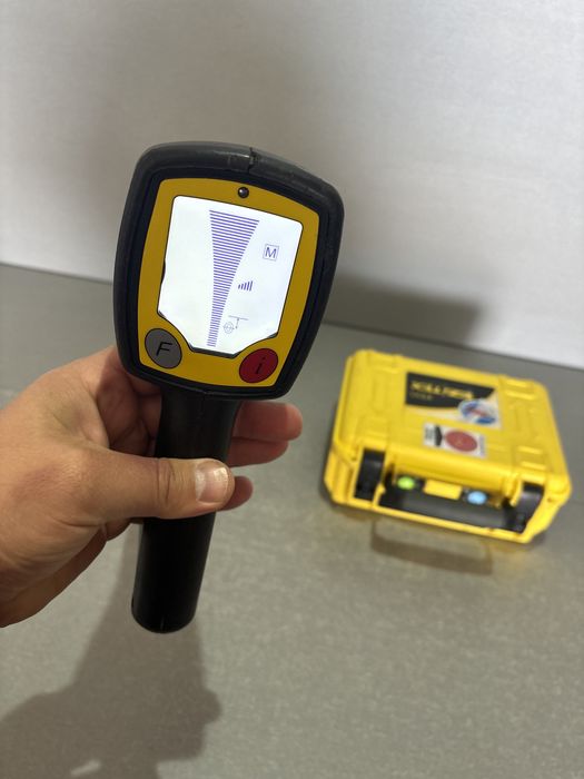 Detector utilitati conducte apa gaz canalizare cabluri electrice fibra optica ezicat