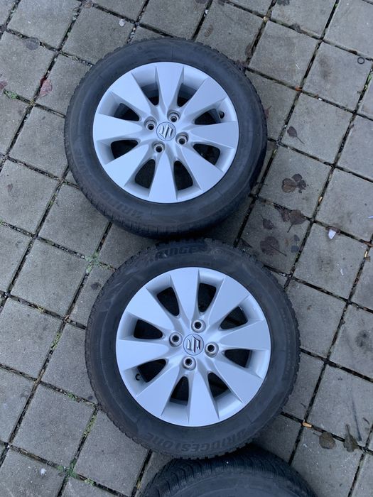 Jante-Roti 15“. Suzuki Swift 4x100