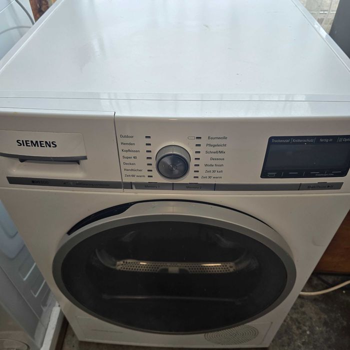 Сушилния Siemens iQ800