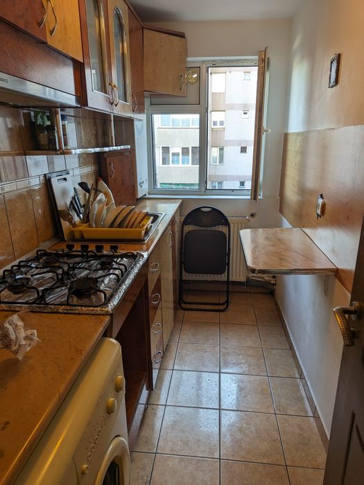 Inchiriez Apartament 2 camere 40 mp