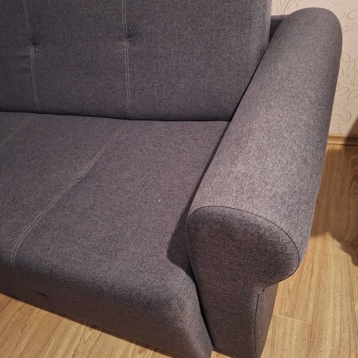 Canapea extensibila 3 locuri