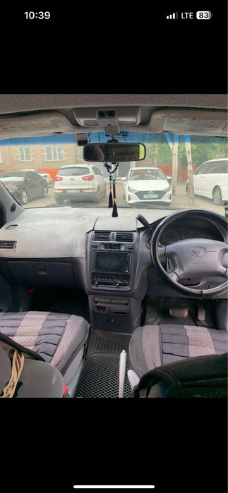 Продам тайота ипсум