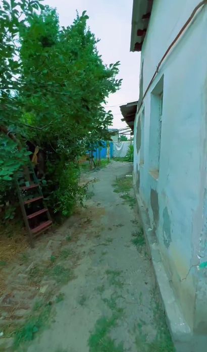 Продается участок 6 соток в Яшнабадском районе, фасад 15 метров ,свой