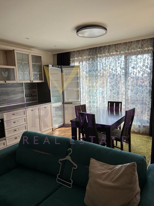 Дава се под наем Тристаен апартамент в Варна, м-т Траката - 100 кв.м за 800 € - Снимка #2