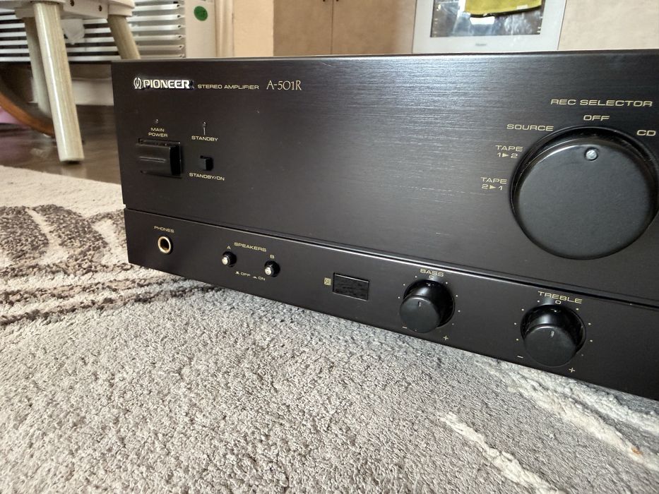 Pioneer A-501 Стерео усилвател