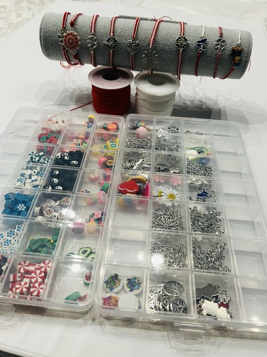 Ръчно плетени мартеници