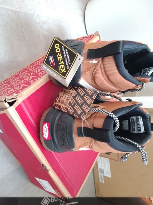 Gore-Tex. Ботинки Vans(США)