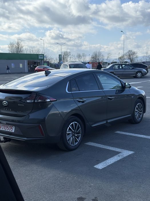 Hyundai Ioniq electric 38kw
