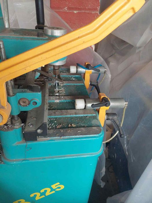 Машини за дограма