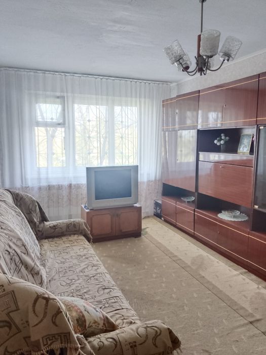 Продам 3 х комн квар.4 -23-1  этаж.