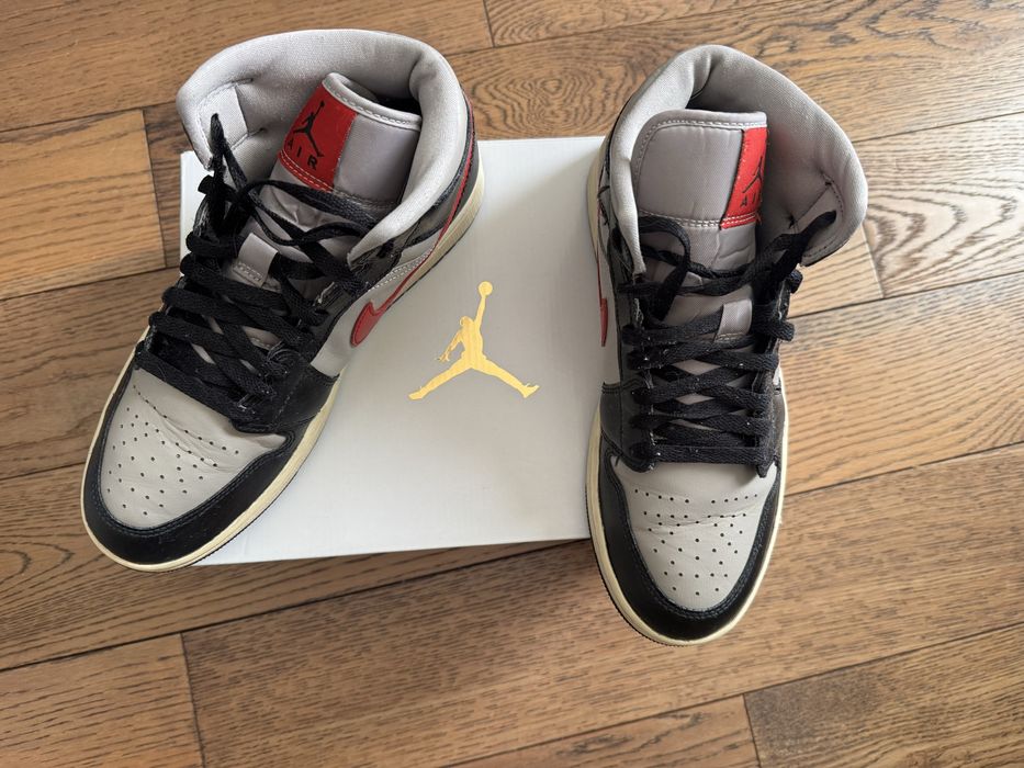 Nike AIR Jordan 1 MID, маратонки, 41 размер