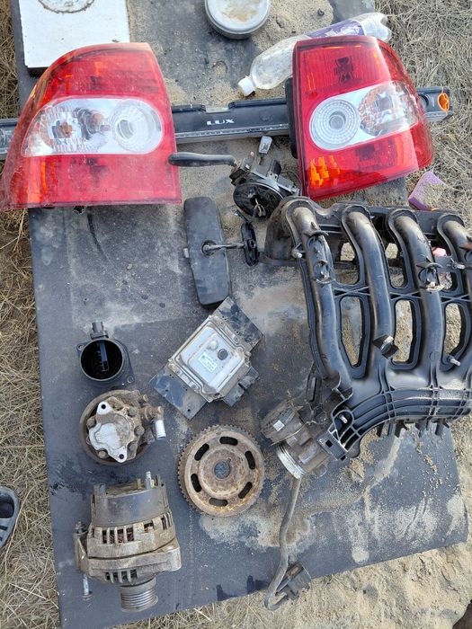 Продам запчасти на приору