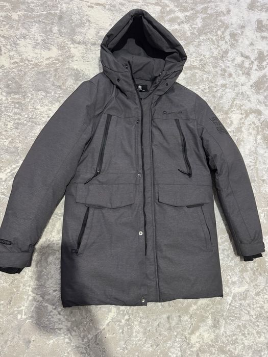 Продам куртку для мальчика