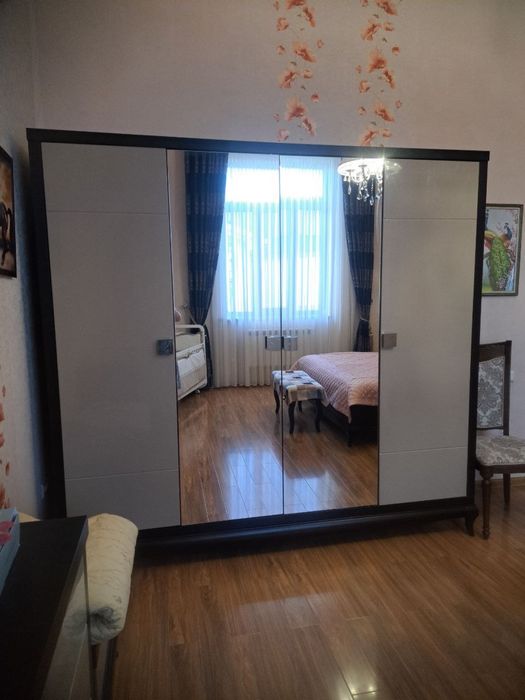 Продается шкаф в спальню/гардеробную