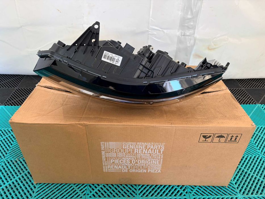 Far stanga Led Pure Vision nou original Renault Koleos 2 2016-2020