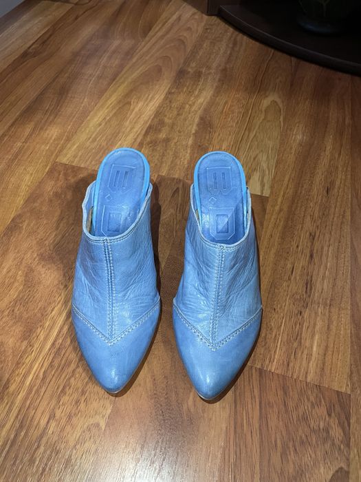 Papuci din piele naturala