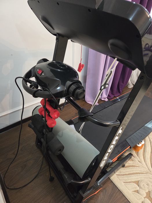 Беговая дорожка новая