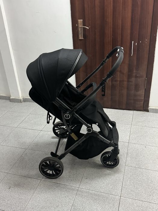 Продам коляска легкая ручка перекидная