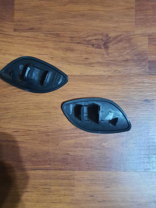 Метална емблема (значка) Volvo,капачки за винтили,S80,XC70