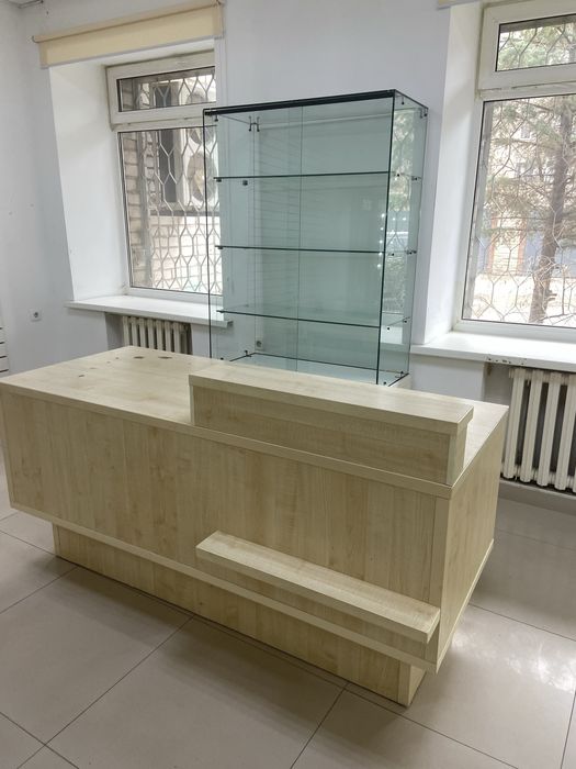 Мебель для бутика б/у