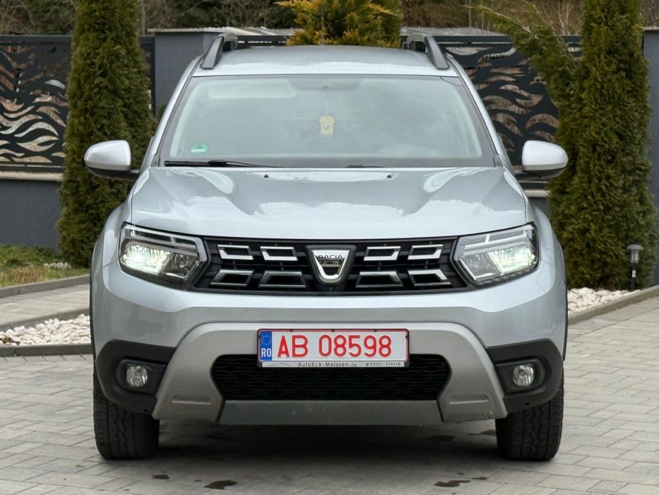 Dacia Duster / 4x4 / Led / Navigatie / KeyLessGo