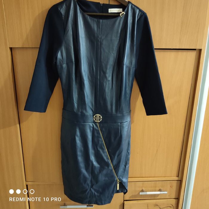 Платья листайте про