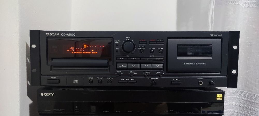 Cd player Tascam cd -a500