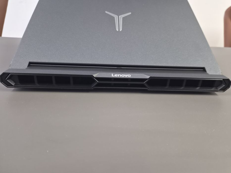 Laptop Lenovo Legion Ryzen 9 8945HX, RTX  5060