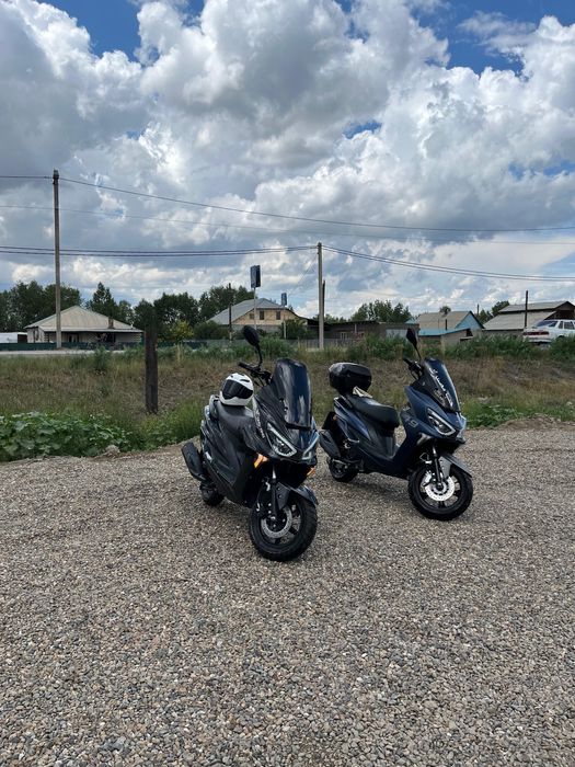 Продам мопед макси