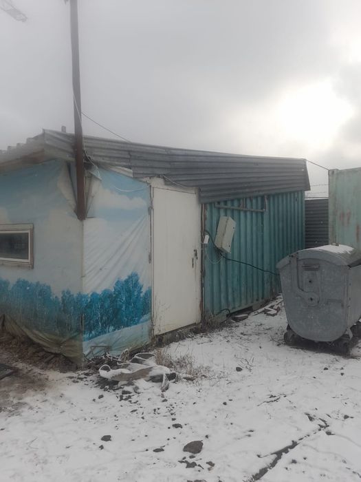 Продоется контейнер столовый. Срочно