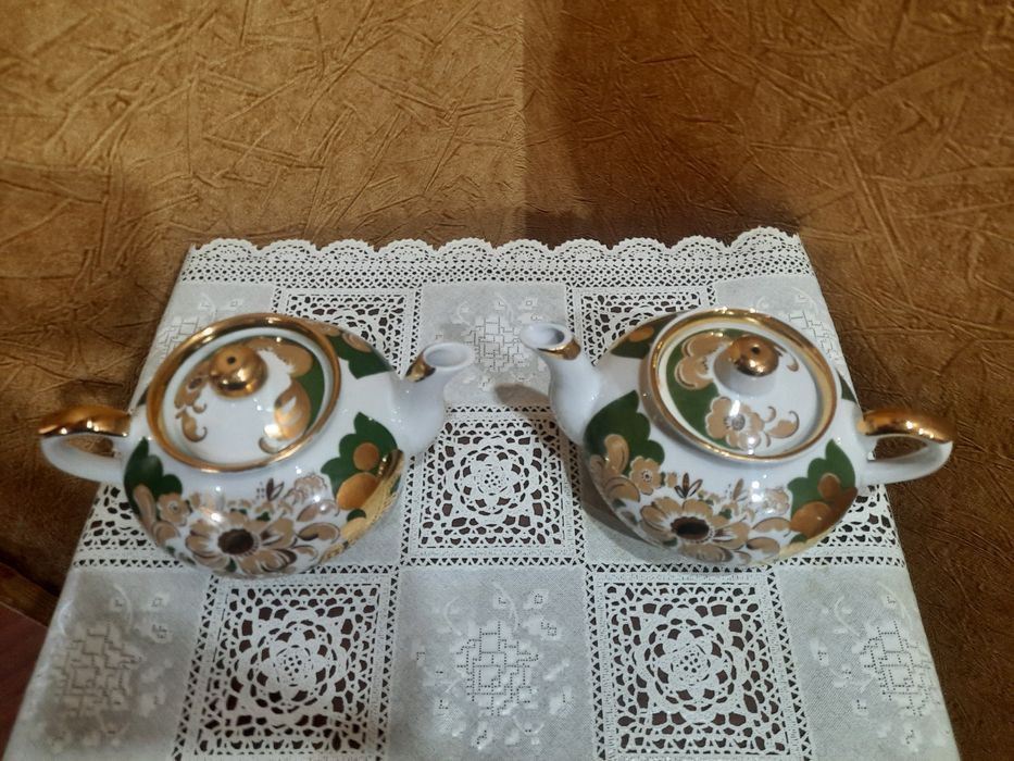 Абсолютно новые чайники, Вербилки. Фарфор, ручная роспись, золочение в