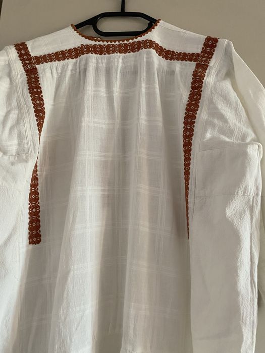 Rochie populata autentica